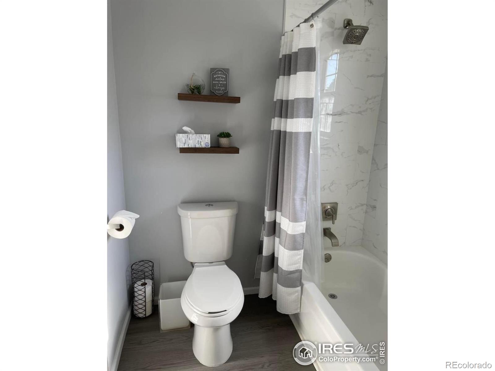 MLS Image #14 for 9772 w 82nd place,arvada, Colorado