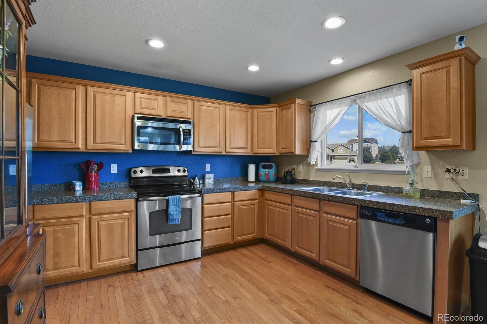 MLS Image #13 for 1303  yellow granite way,monument, Colorado