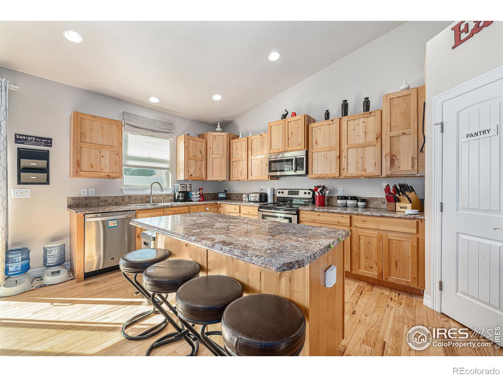 MLS Image #6 for 6861  mount toll court,wellington, Colorado