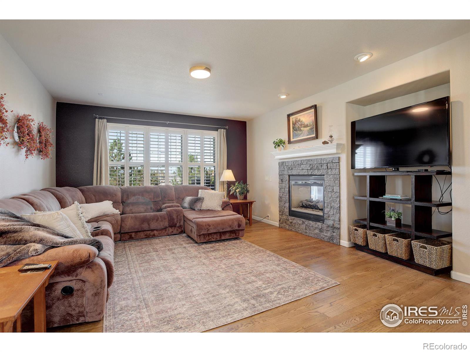 MLS Image #14 for 3351  graylock run,broomfield, Colorado