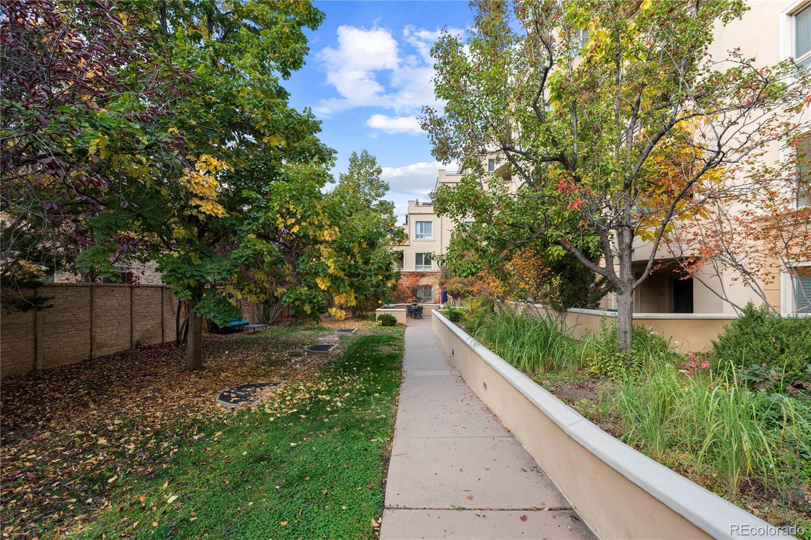 MLS Image #39 for 2500 e cherry creek south drive 104,denver, Colorado