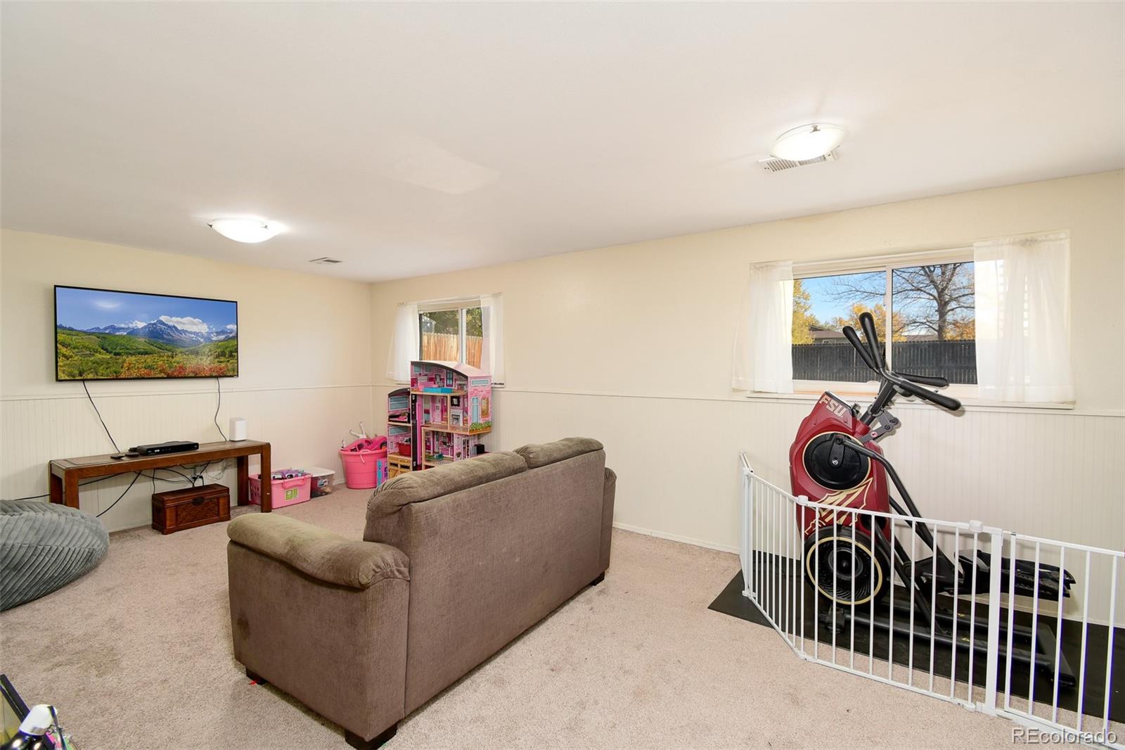 MLS Image #10 for 3302 s holland way,lakewood, Colorado