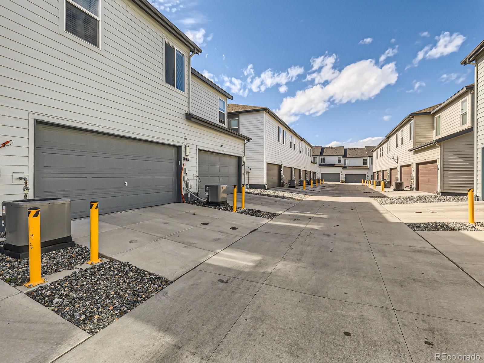 MLS Image #26 for 16057 e 47th place,denver, Colorado