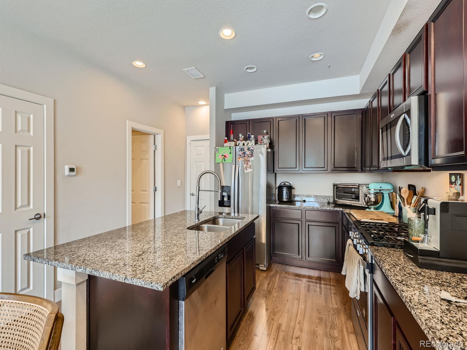 MLS Image #9 for 16057 e 47th place,denver, Colorado