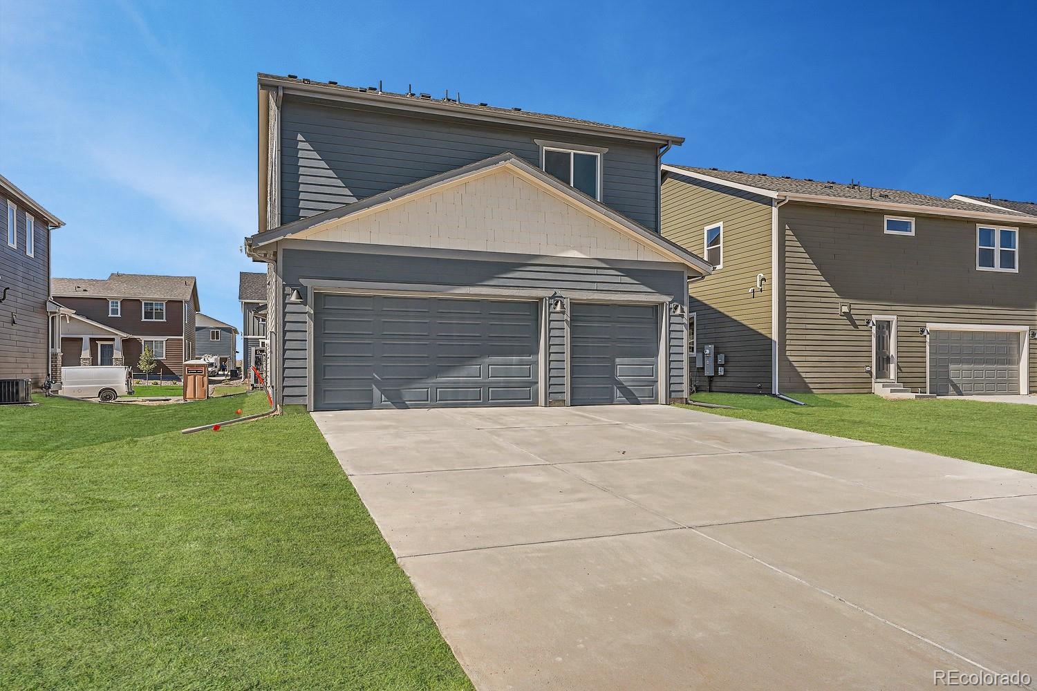 MLS Image #10 for 2878  oxley street ,strasburg, Colorado