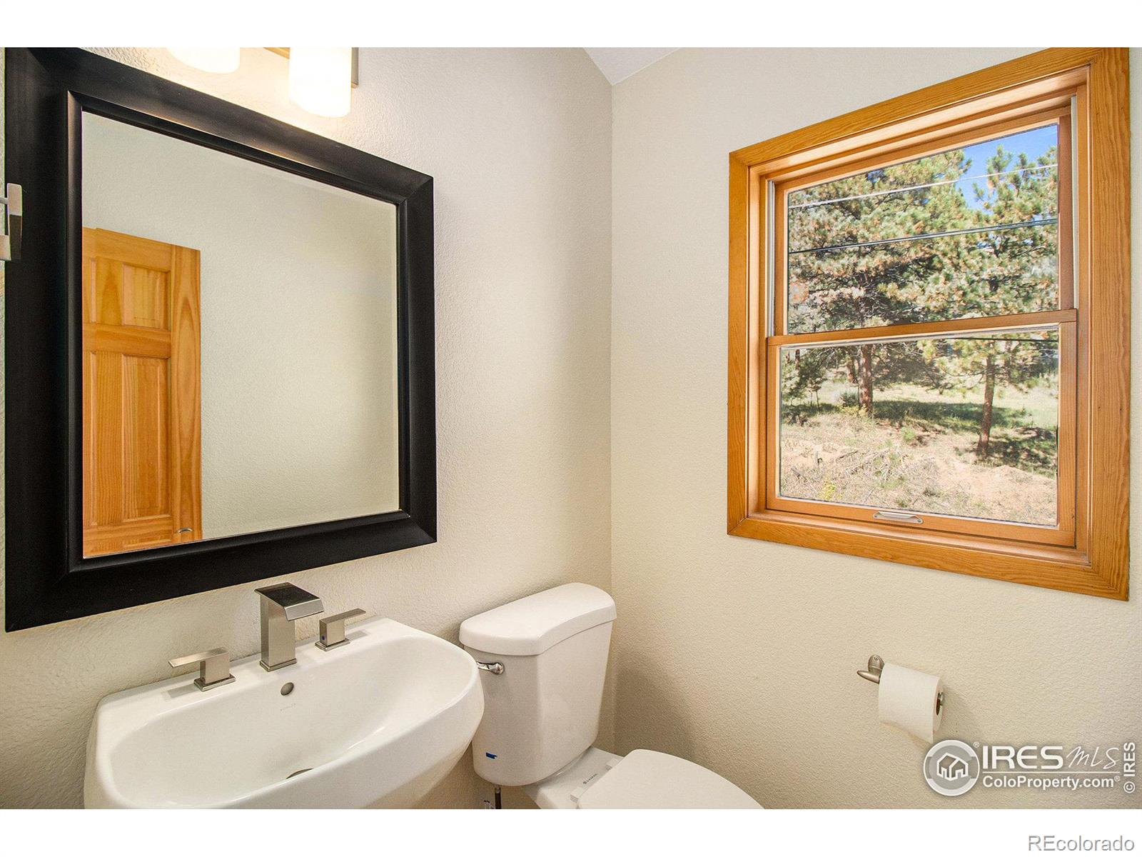 MLS Image #9 for 342  brook circle,boulder, Colorado