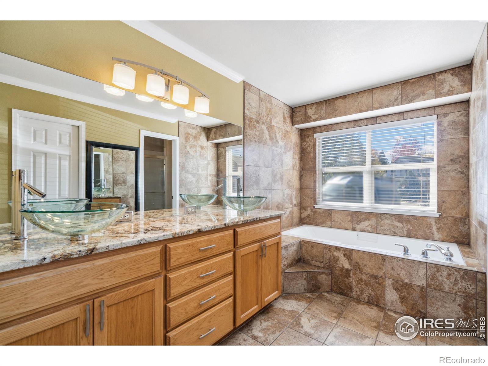 MLS Image #24 for 6106  hamilton court,fort collins, Colorado