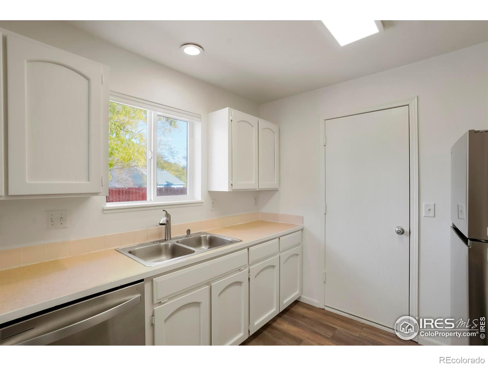 MLS Image #7 for 404  aurora way,fort collins, Colorado