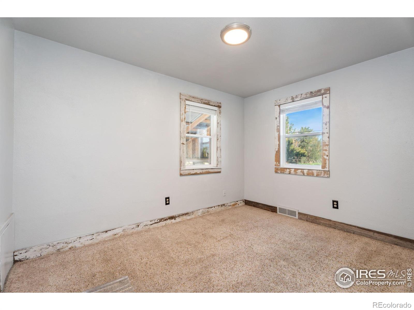 MLS Image #13 for 904 e 16th street,greeley, Colorado