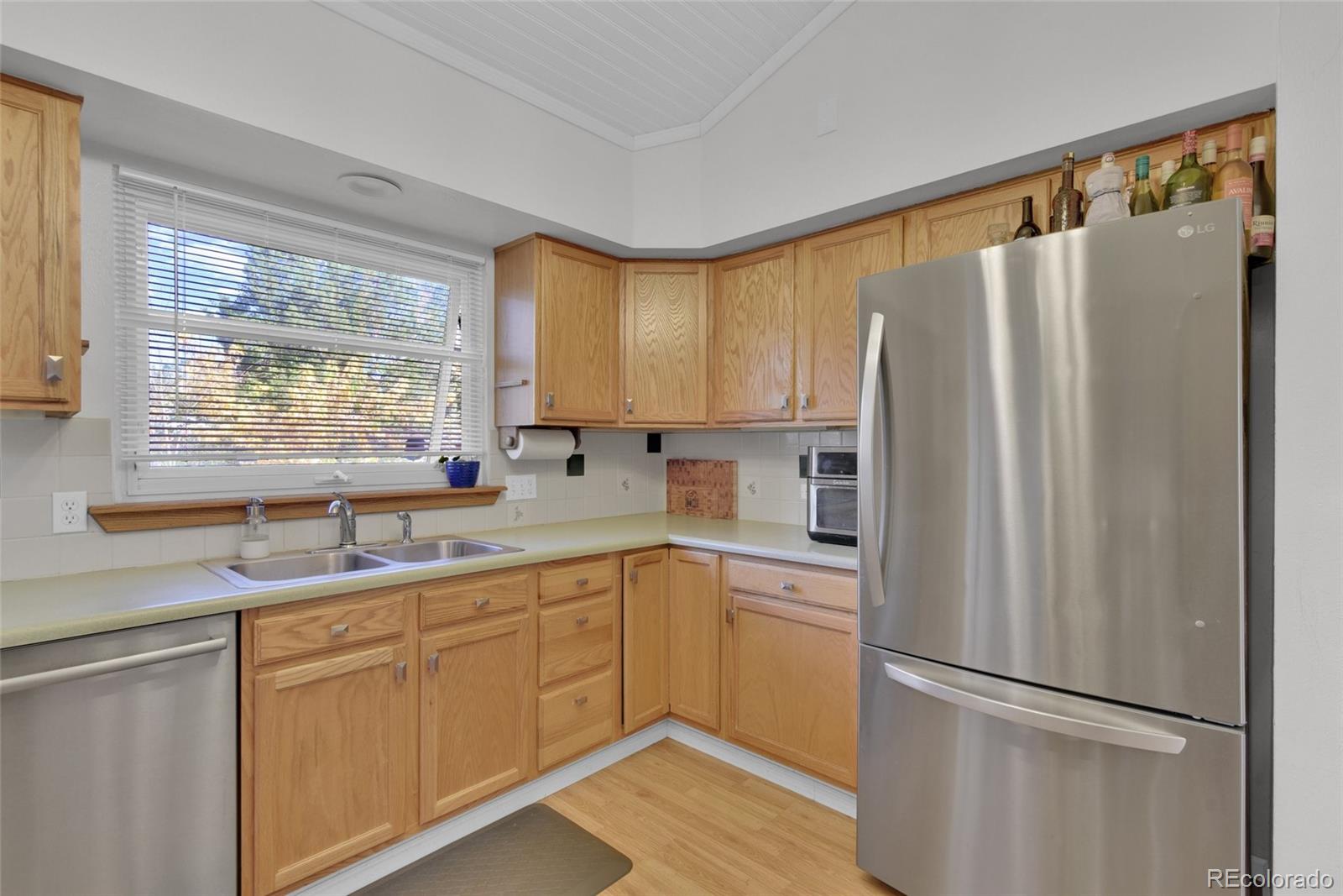 MLS Image #10 for 8348  chase drive,arvada, Colorado