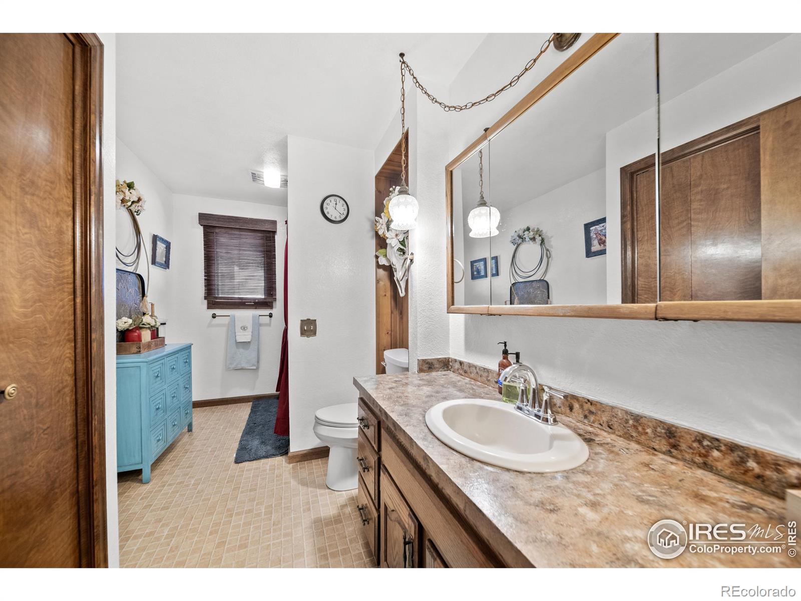 MLS Image #13 for 285  gum avenue,akron, Colorado