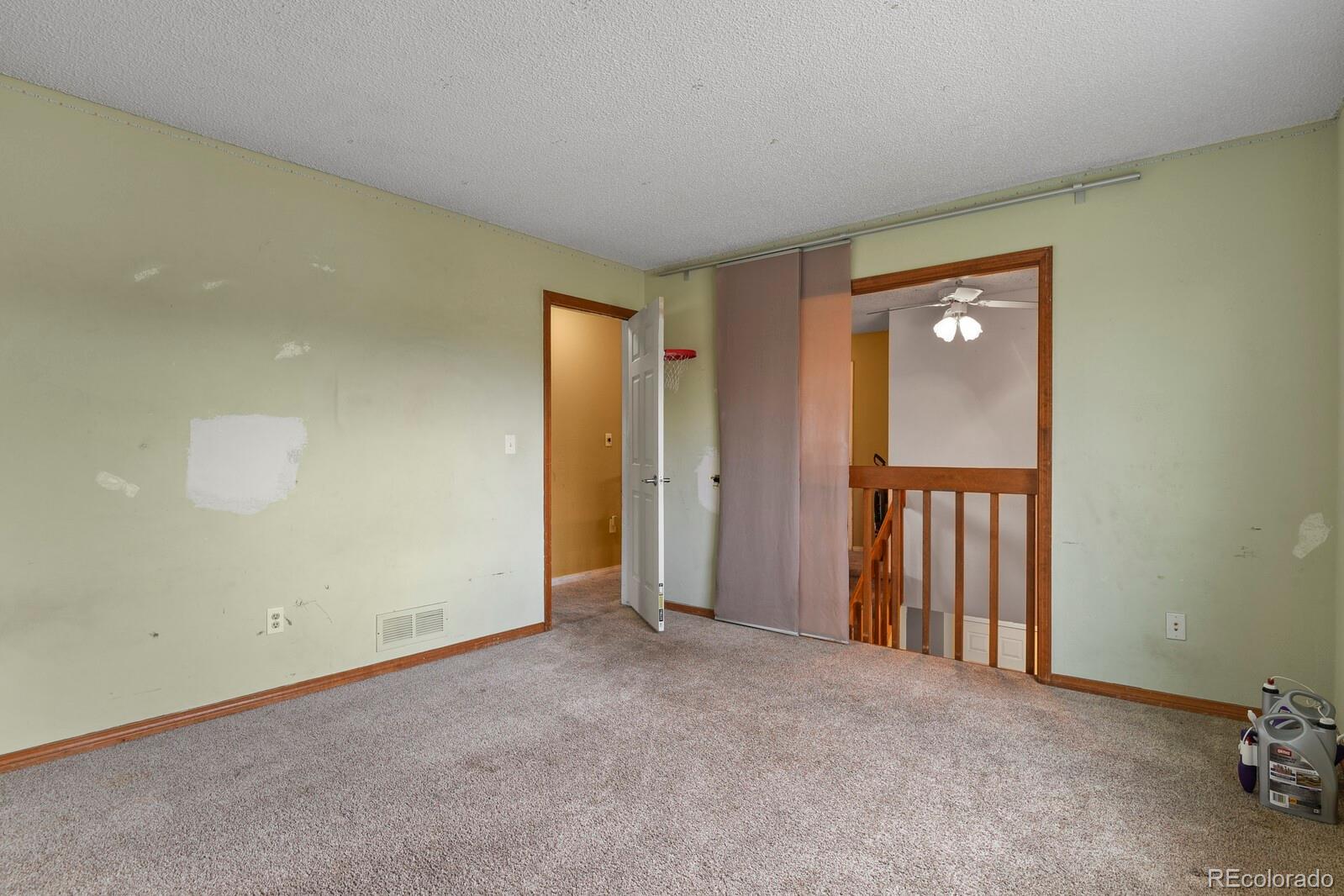 MLS Image #19 for 14946 e warren avenue,aurora, Colorado