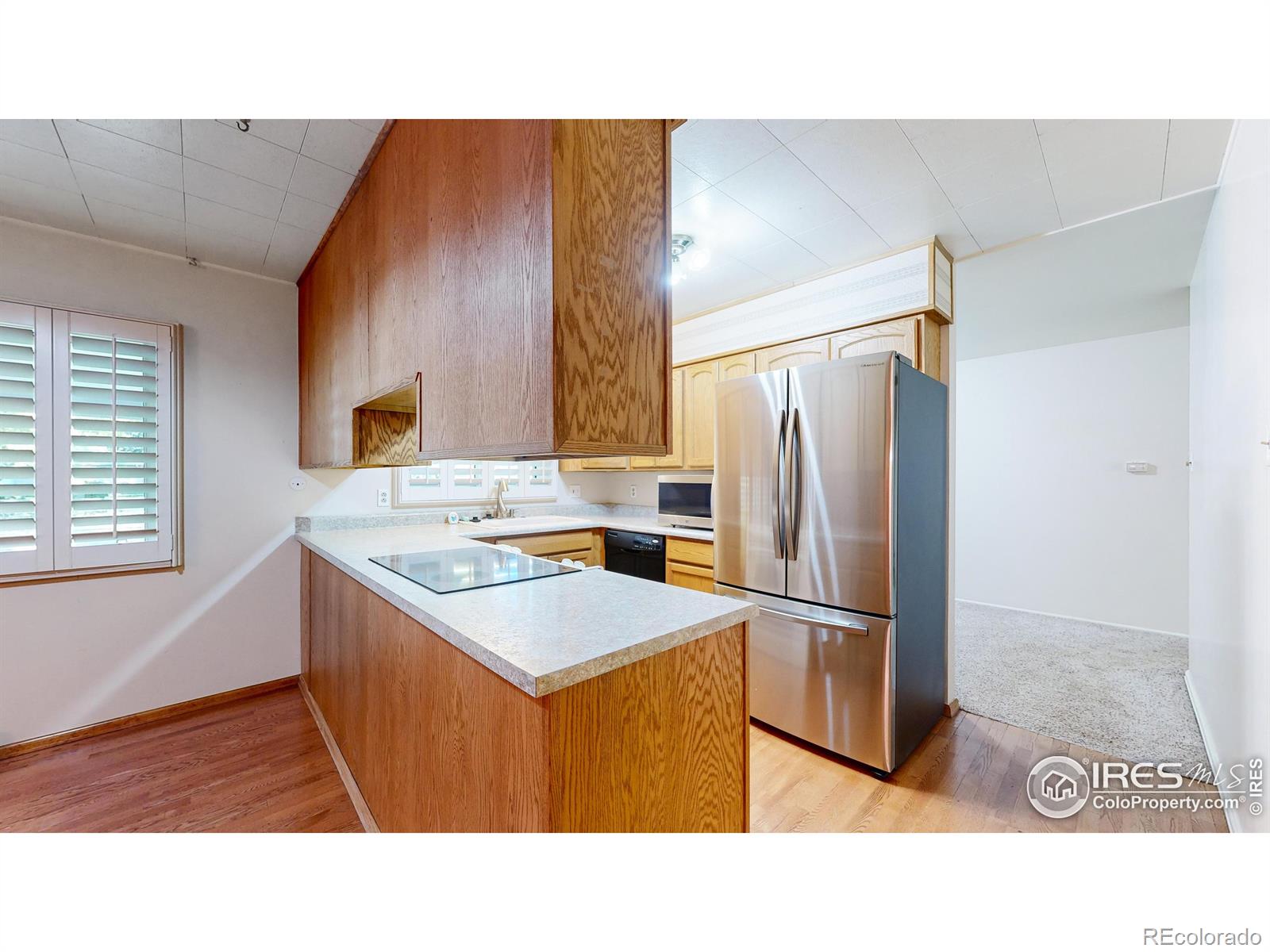 MLS Image #11 for 2421 s newberry court,denver, Colorado