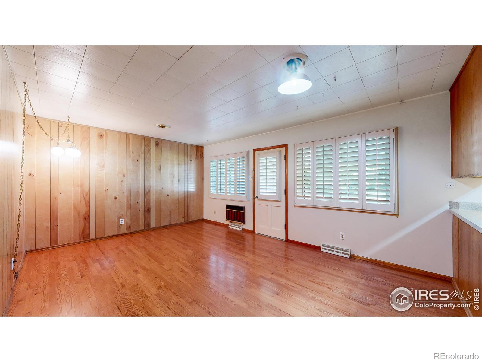 MLS Image #14 for 2421 s newberry court,denver, Colorado