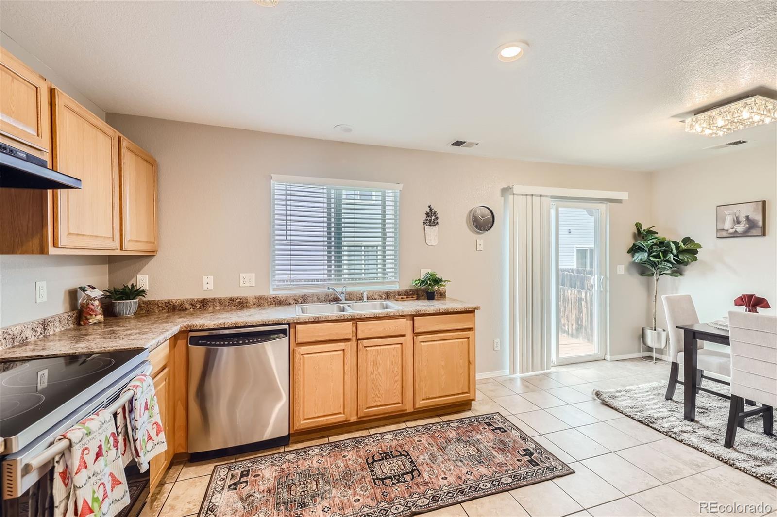 MLS Image #5 for 8873  lowell way,westminster, Colorado