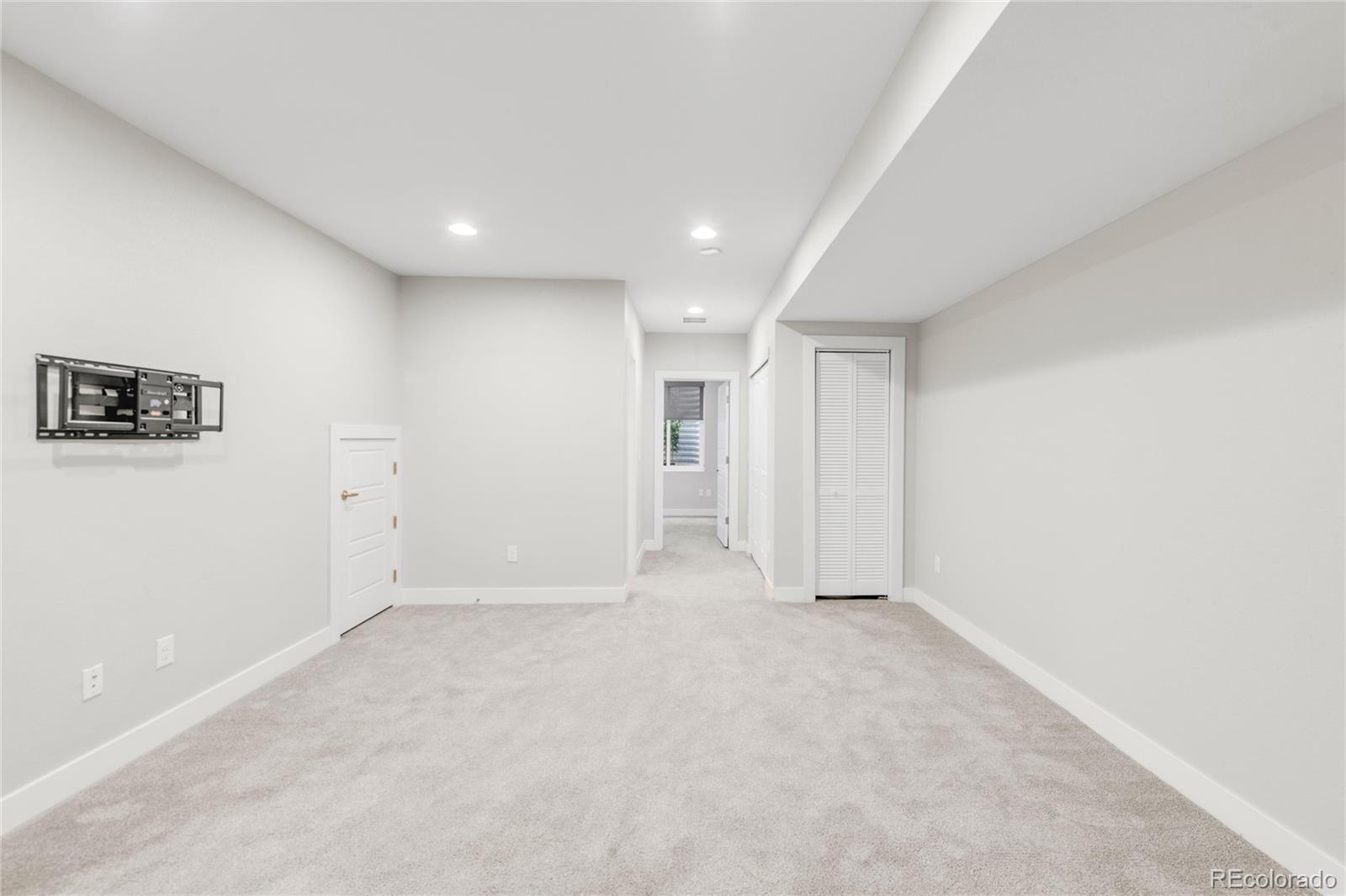 MLS Image #29 for 2874 w parkside place,denver, Colorado