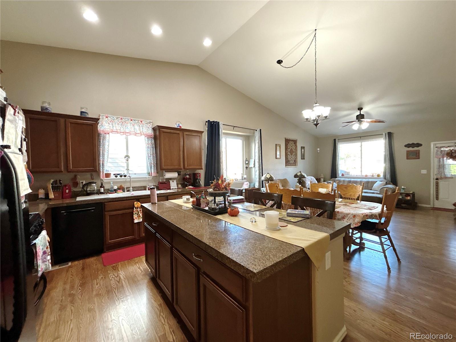 MLS Image #2 for 10974  lansing court,commerce city, Colorado