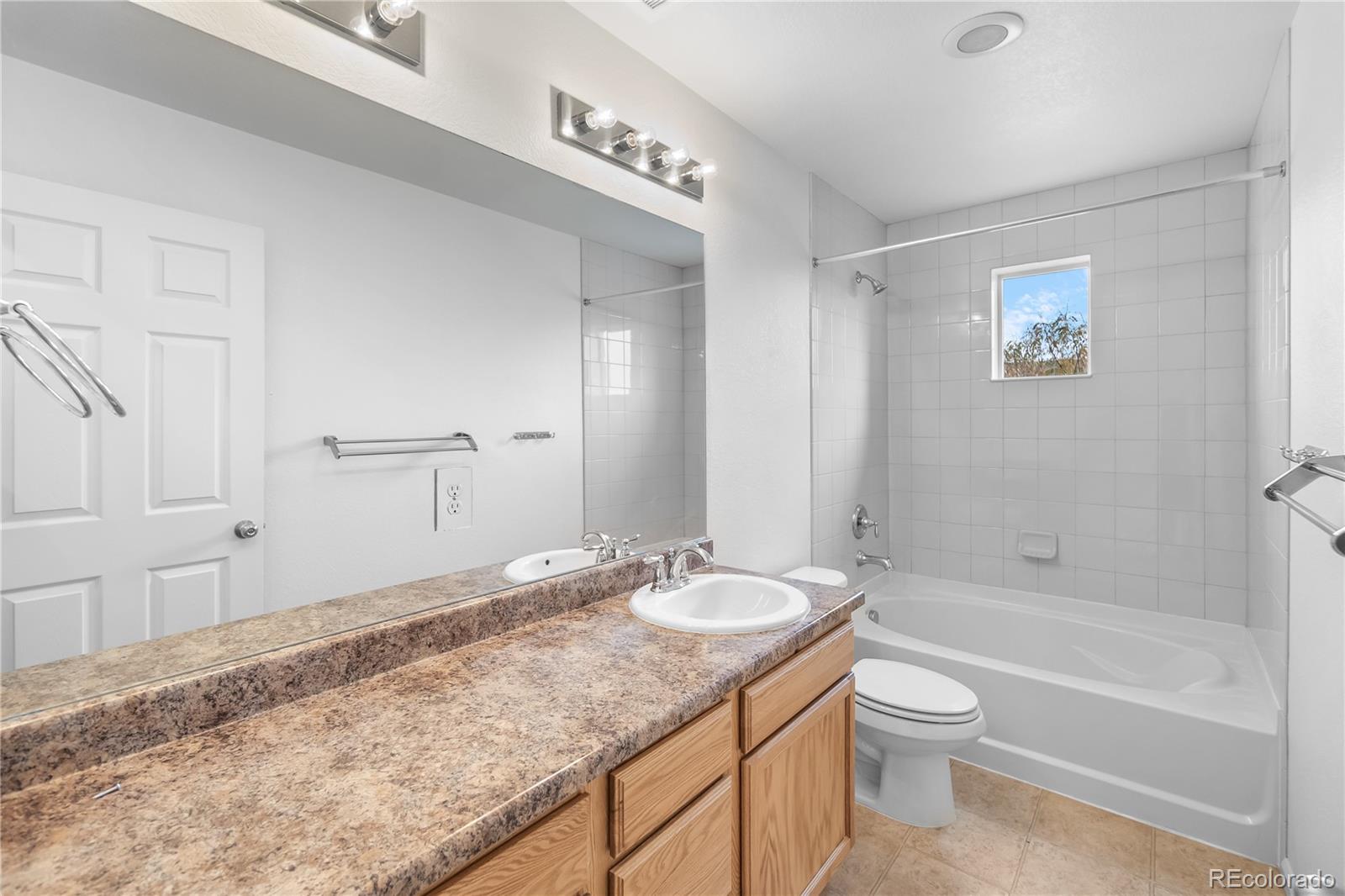 MLS Image #13 for 10569  worchester drive,commerce city, Colorado