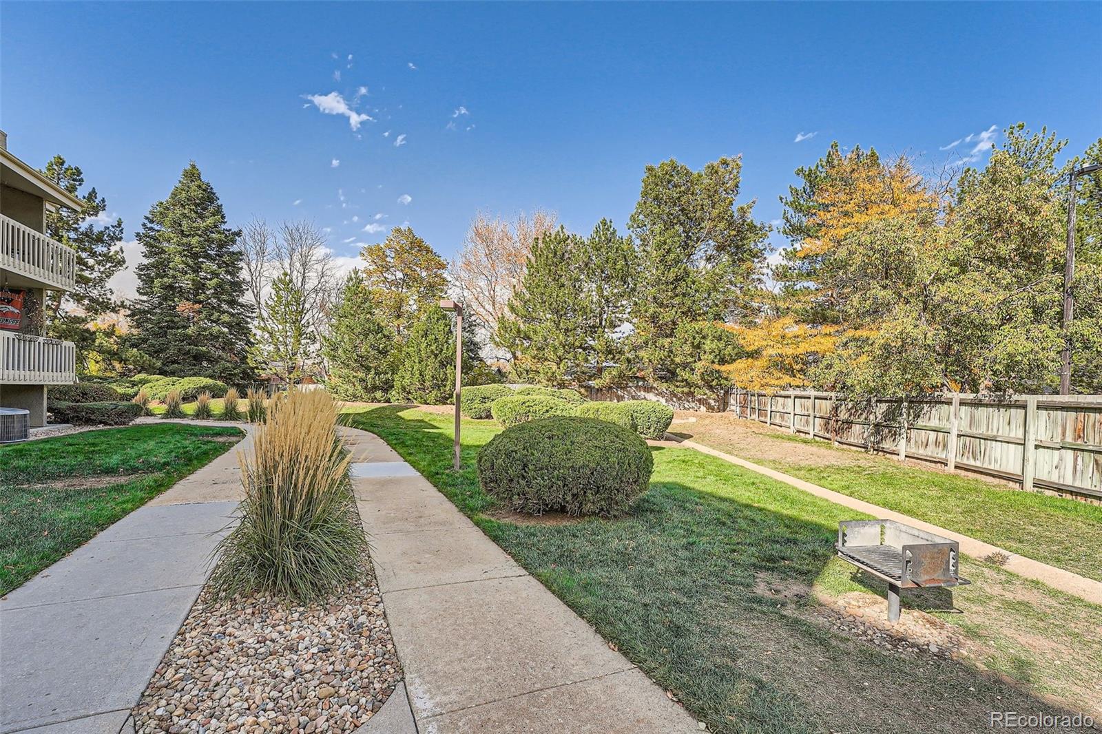 MLS Image #26 for 40 s boulder circle,boulder, Colorado