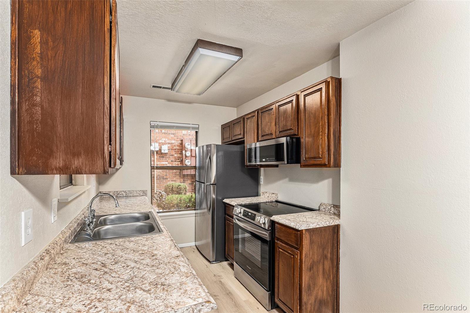 MLS Image #9 for 2255 s buckley road,aurora, Colorado