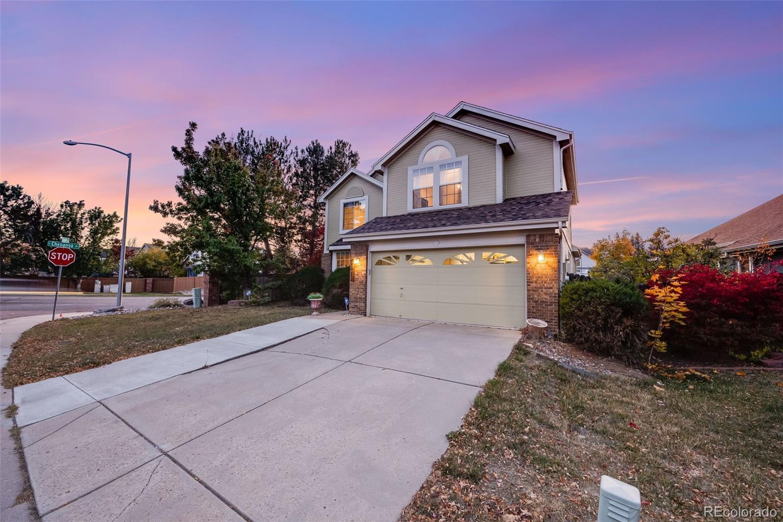 MLS Image #2 for 4897 s argonne street,aurora, Colorado