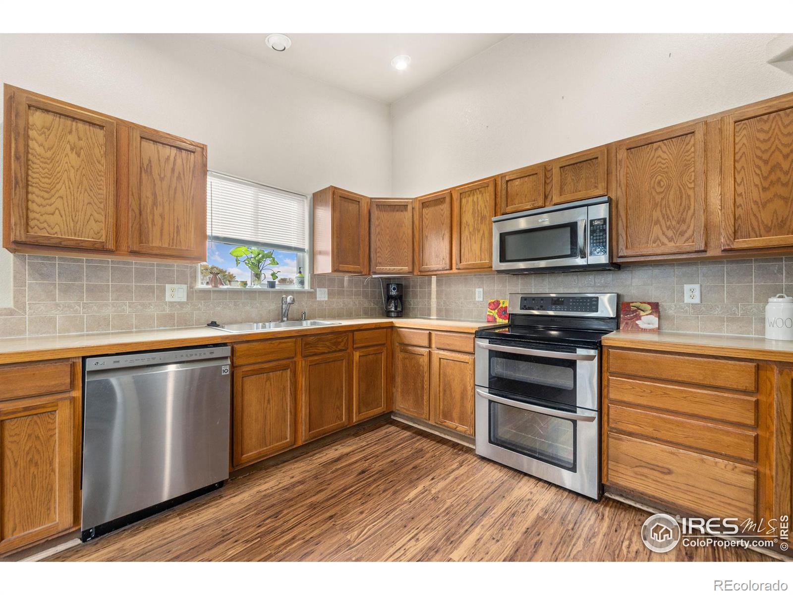 MLS Image #14 for 1006  78th avenue,greeley, Colorado