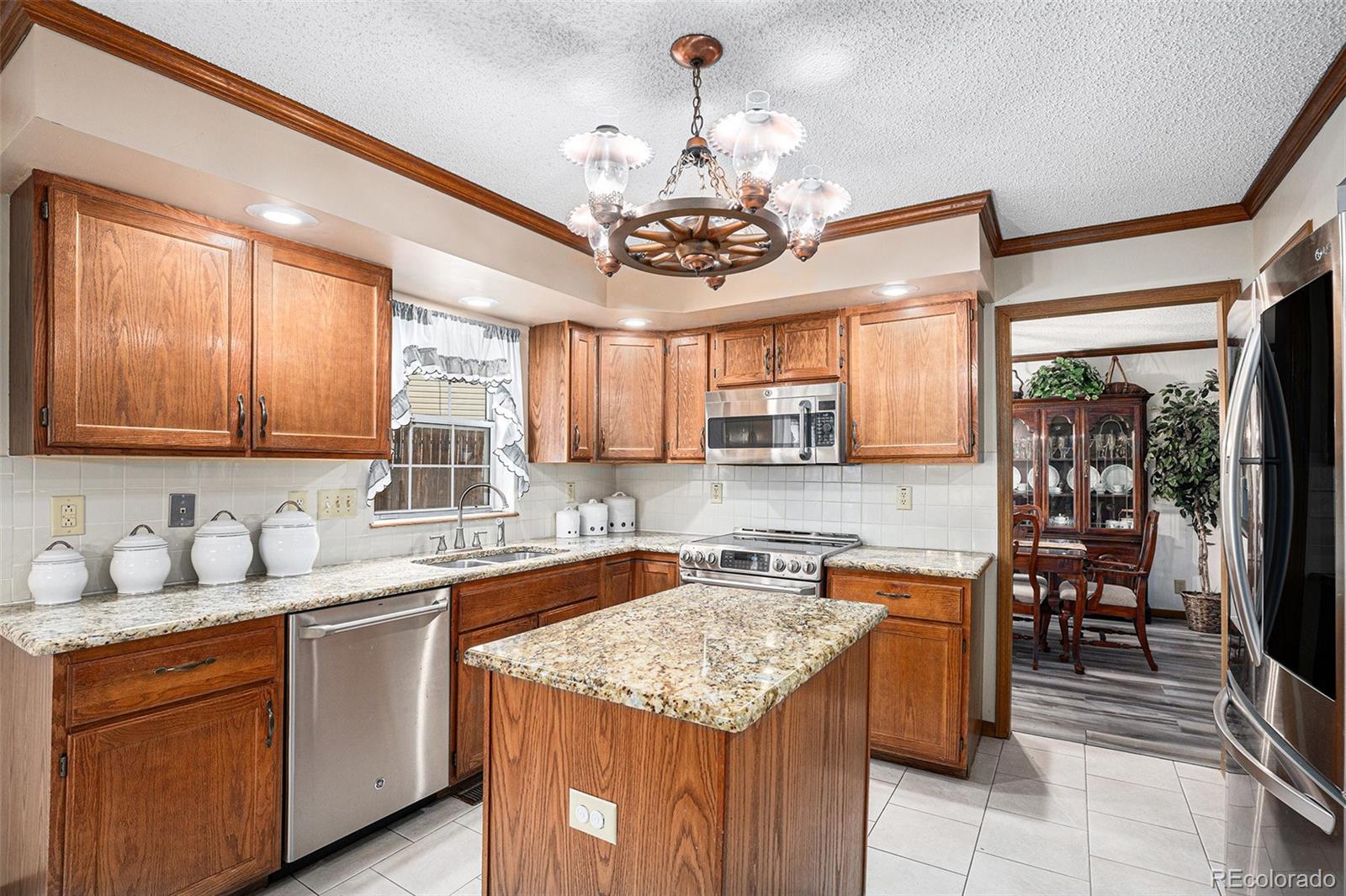 MLS Image #10 for 1639 e 97th drive,thornton, Colorado