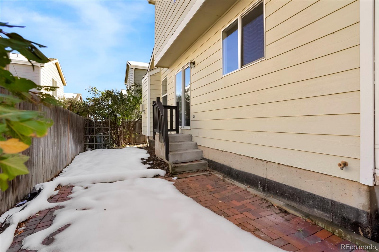 MLS Image #25 for 3881 w kenyon avenue,denver, Colorado