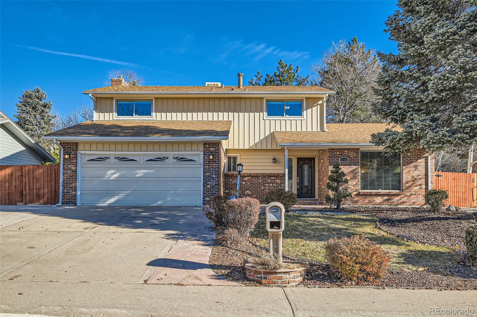 MLS Image #0 for 11191 e harvard drive,aurora, Colorado