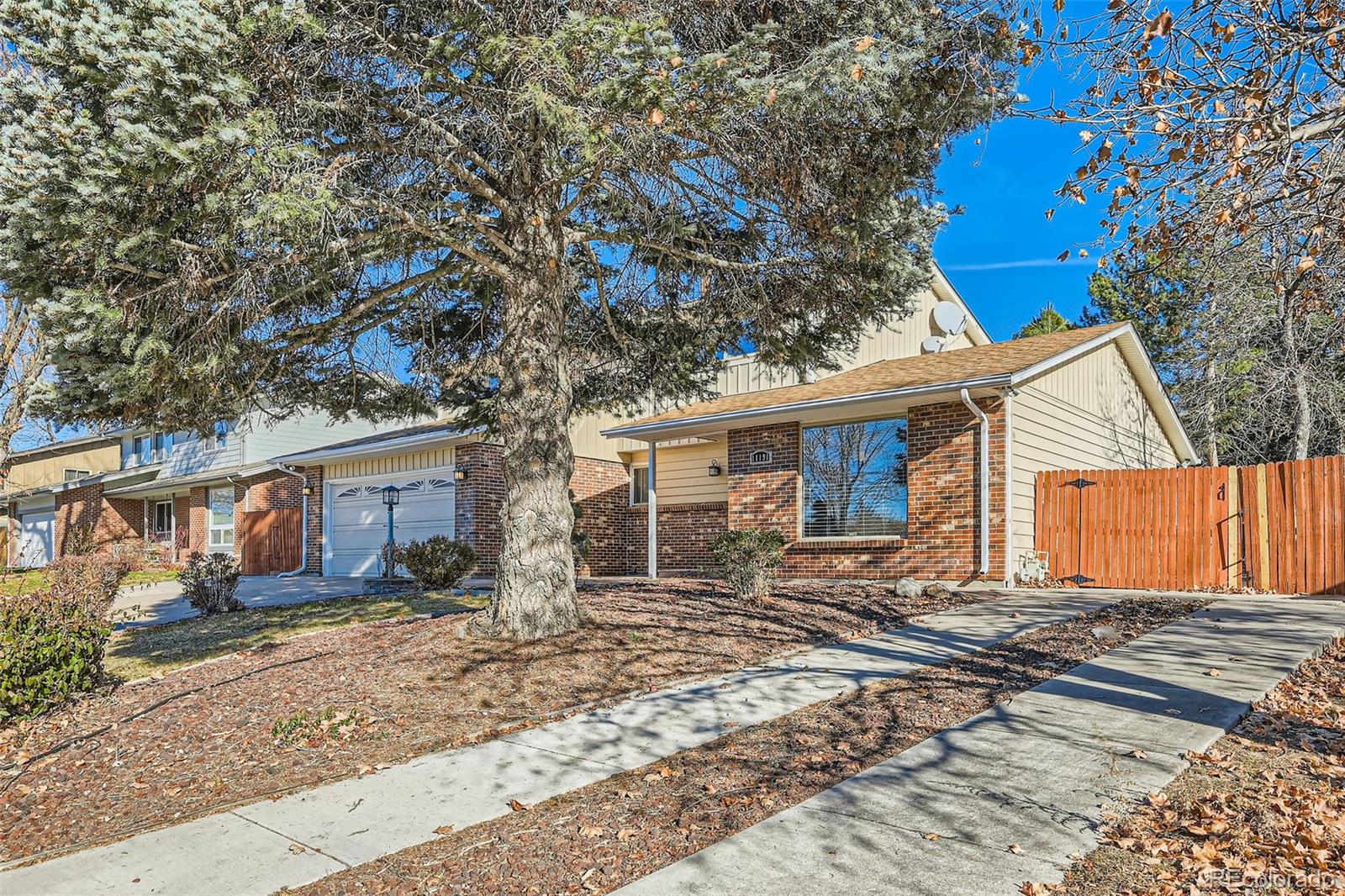 MLS Image #1 for 11191 e harvard drive,aurora, Colorado