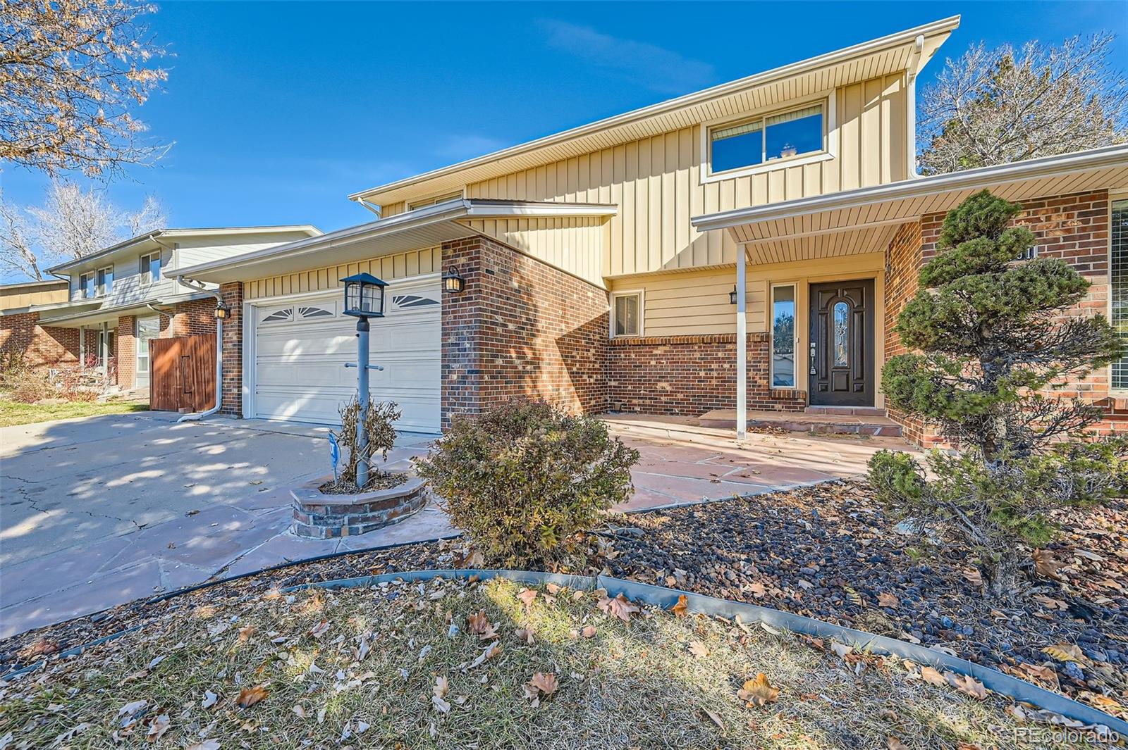 MLS Image #2 for 11191 e harvard drive,aurora, Colorado