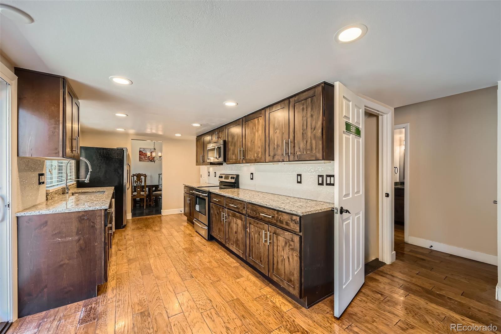 MLS Image #9 for 11191 e harvard drive,aurora, Colorado