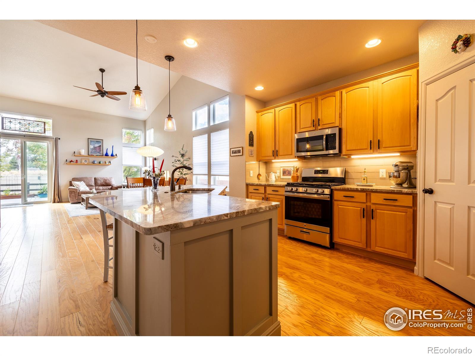 MLS Image #3 for 1675  persian avenue,loveland, Colorado