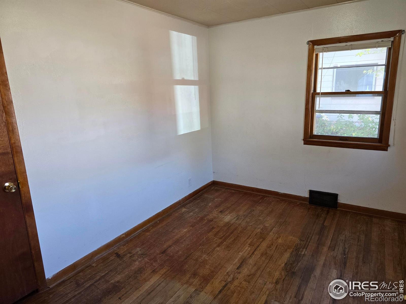 MLS Image #3 for 319  park street,sterling, Colorado