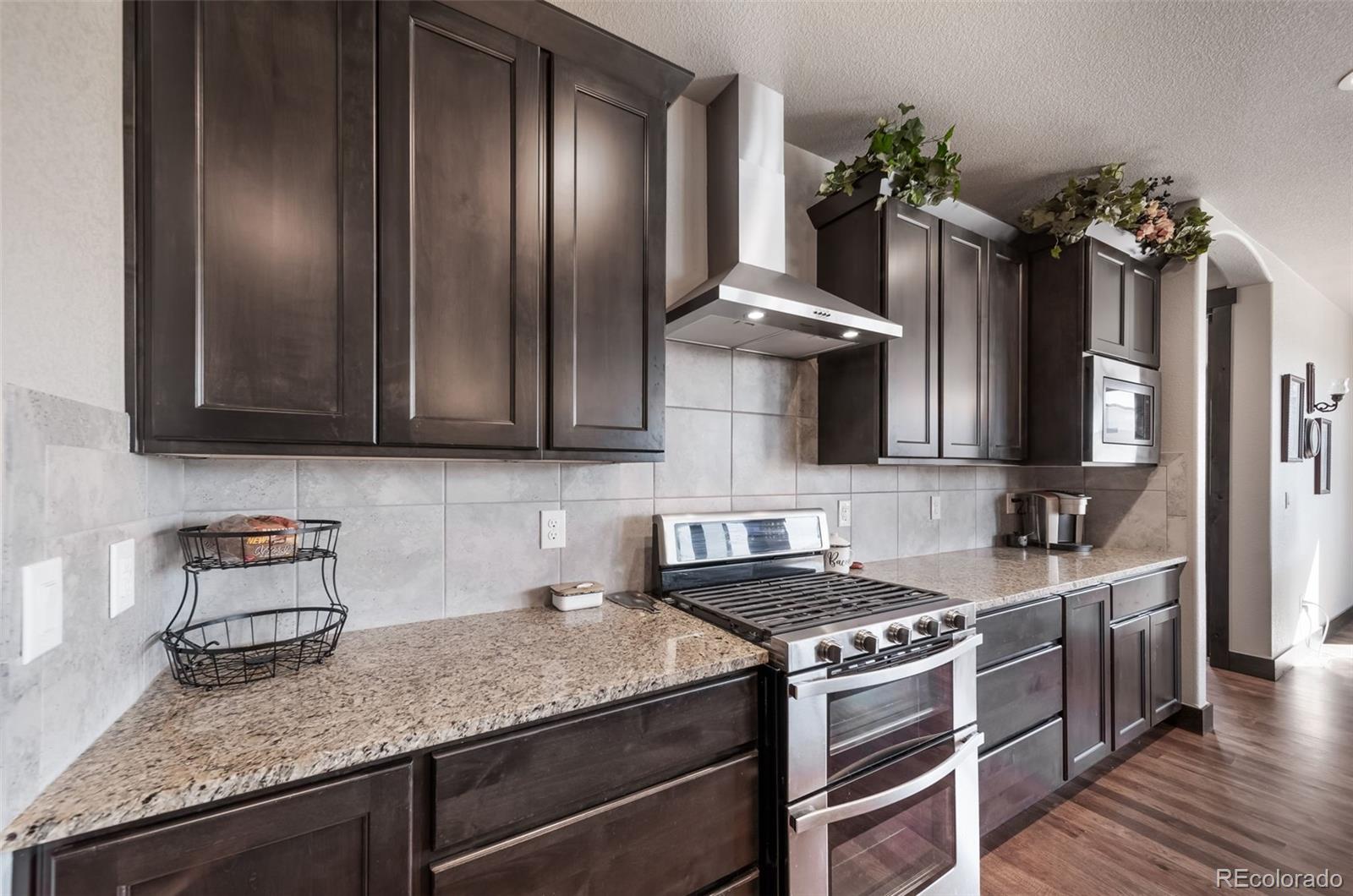 MLS Image #17 for 23774 e 36th place,aurora, Colorado