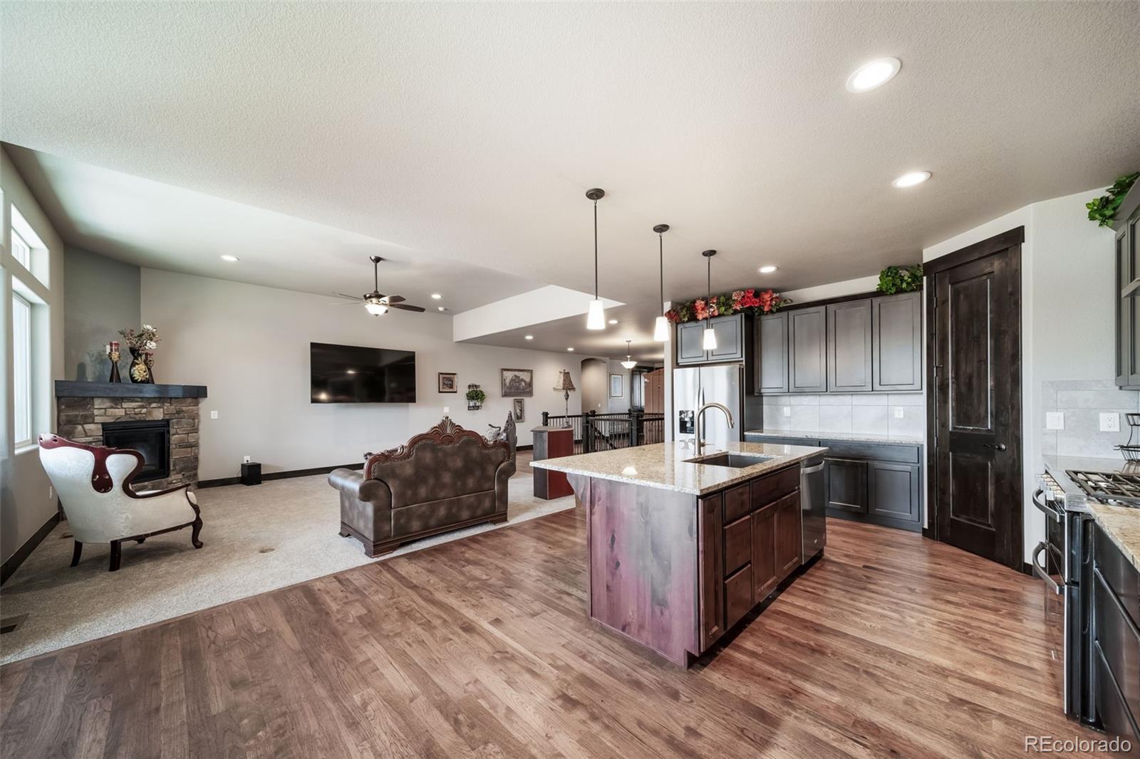 MLS Image #18 for 23774 e 36th place,aurora, Colorado