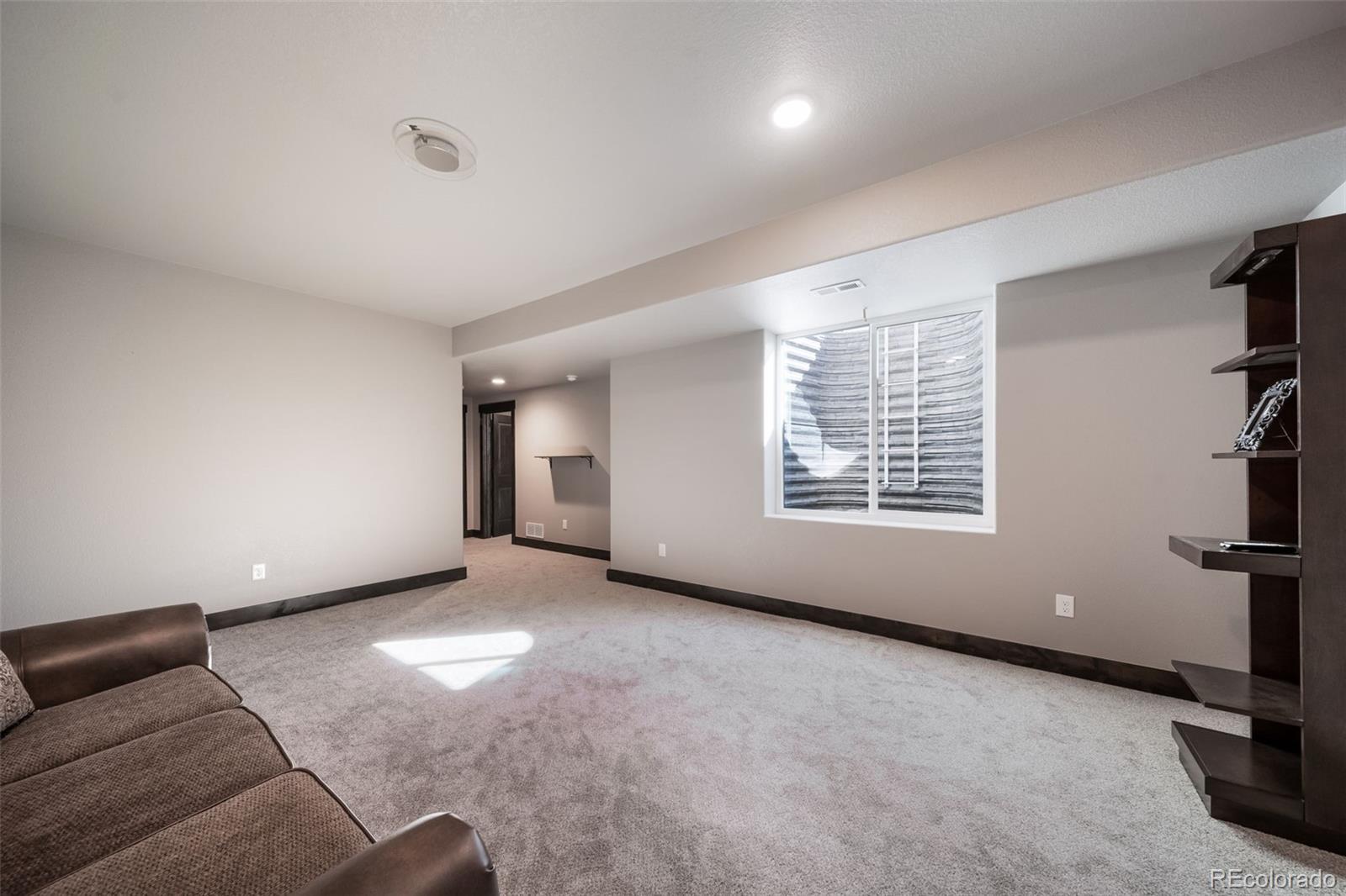 MLS Image #37 for 23774 e 36th place,aurora, Colorado