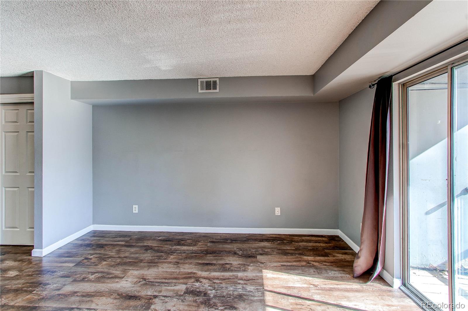 MLS Image #13 for 8843  colorado boulevard,thornton, Colorado