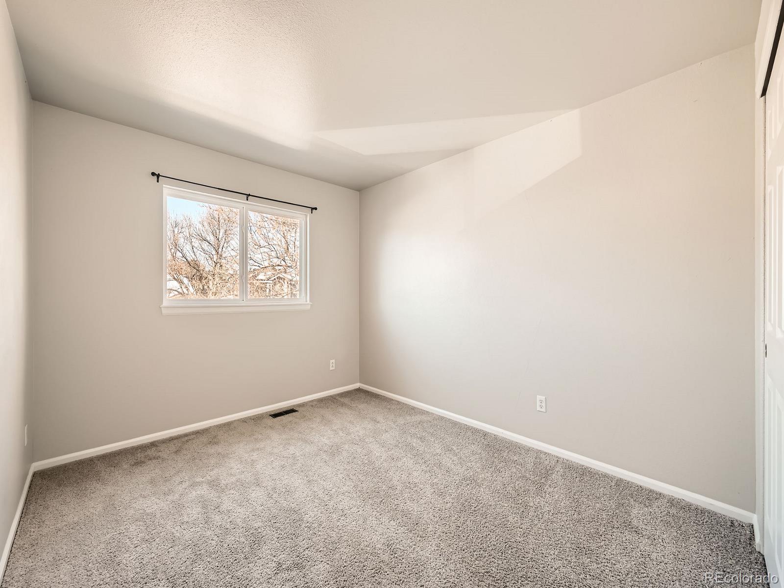 MLS Image #17 for 5418 s jericho street,aurora, Colorado