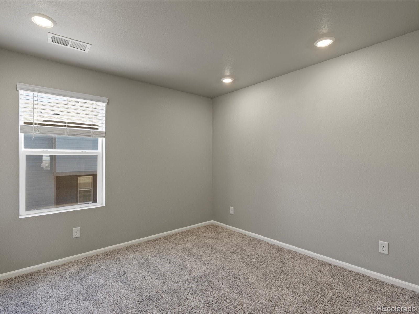 MLS Image #18 for 22250 e 8th avenue,aurora, Colorado