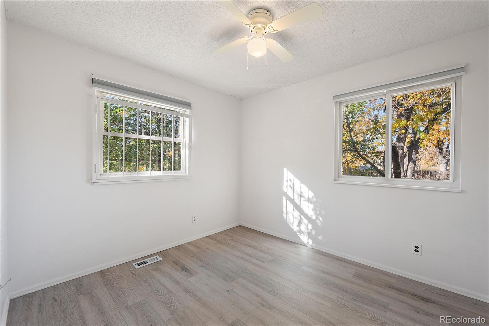 MLS Image #11 for 13301  randolph place,denver, Colorado