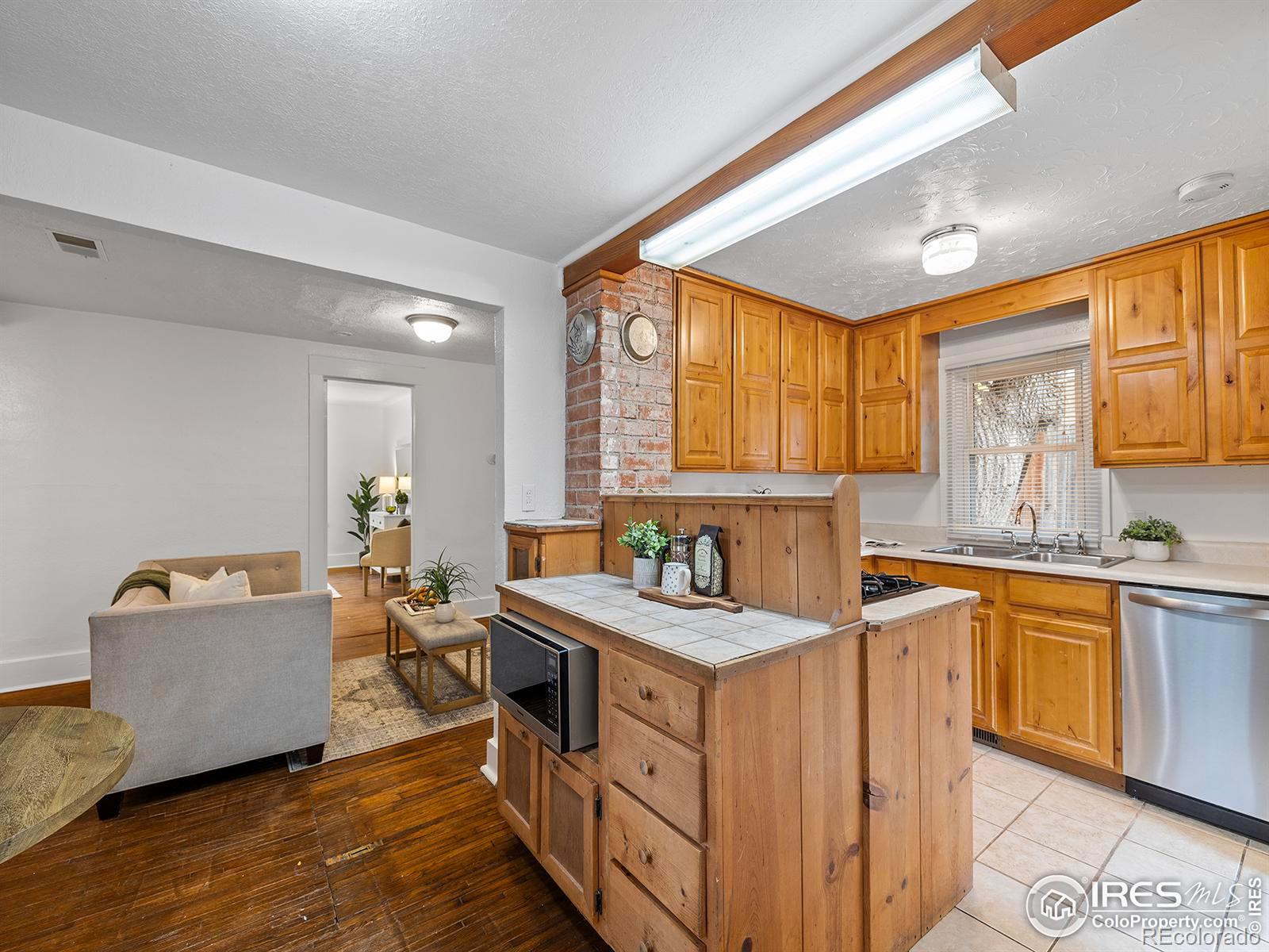 MLS Image #12 for 1703 w mulberry street,fort collins, Colorado