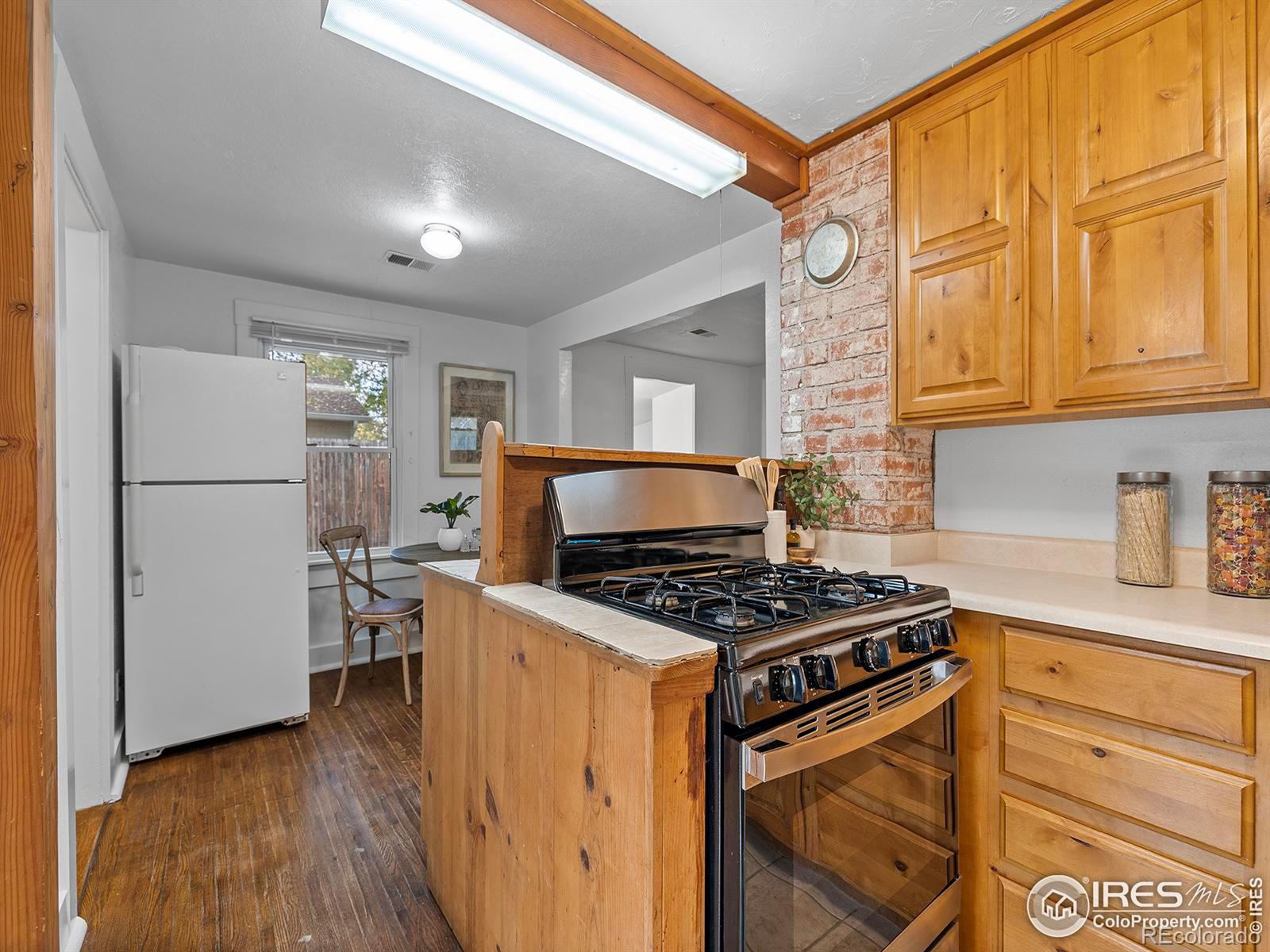 MLS Image #14 for 1703 w mulberry street,fort collins, Colorado