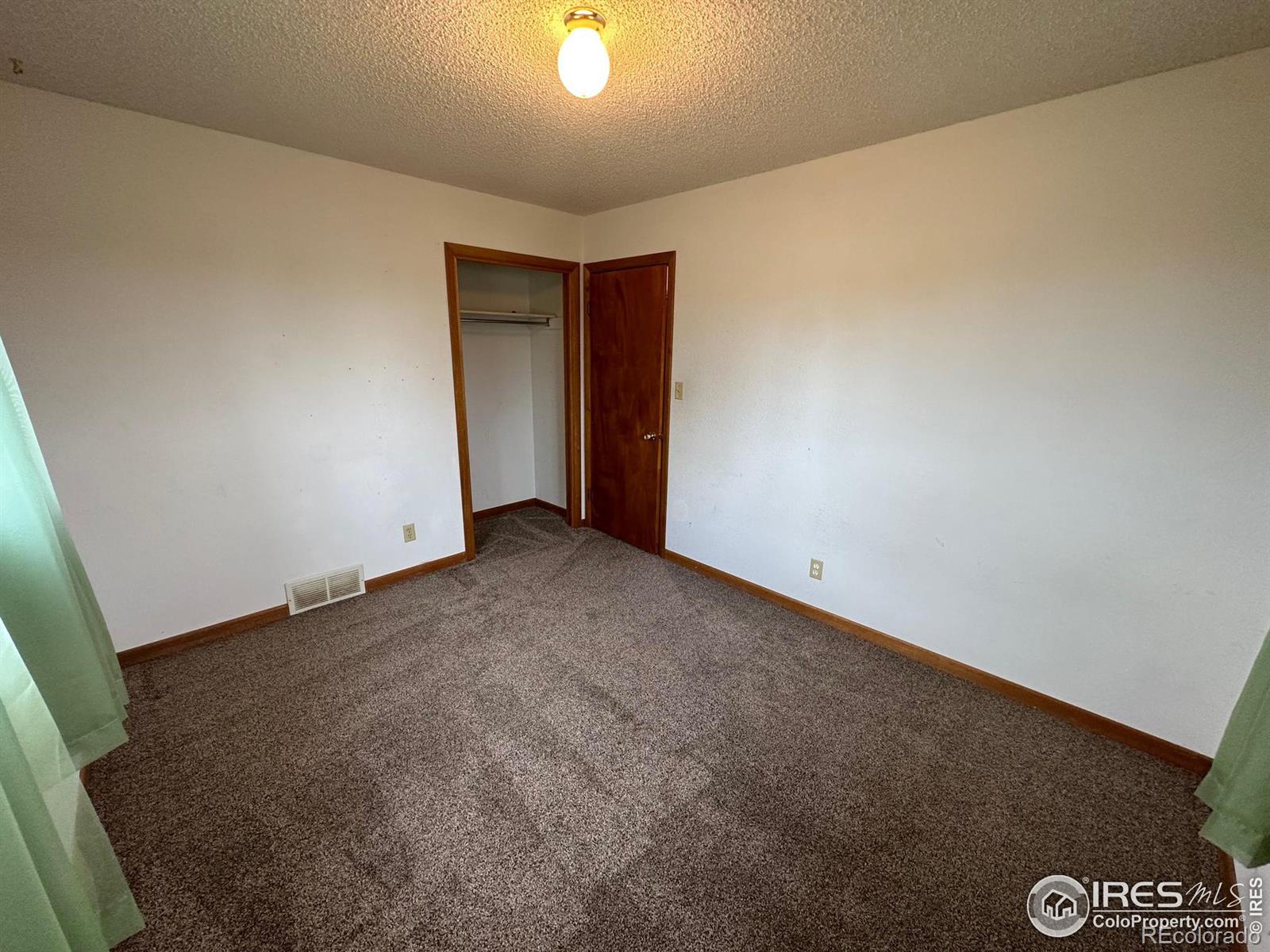 MLS Image #16 for 710 e 2nd street,akron, Colorado