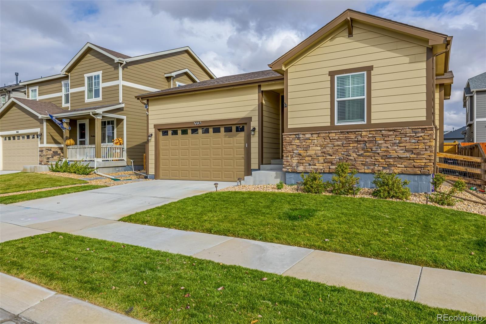 MLS Image #2 for 9804  truckee street,commerce city, Colorado