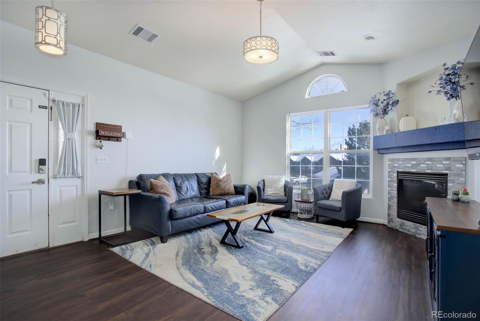 MLS Image #3 for 4079 s crystal circle 201,aurora, Colorado