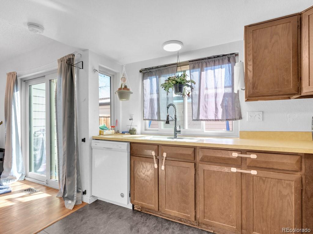 MLS Image #9 for 3552 s kittredge street c,aurora, Colorado