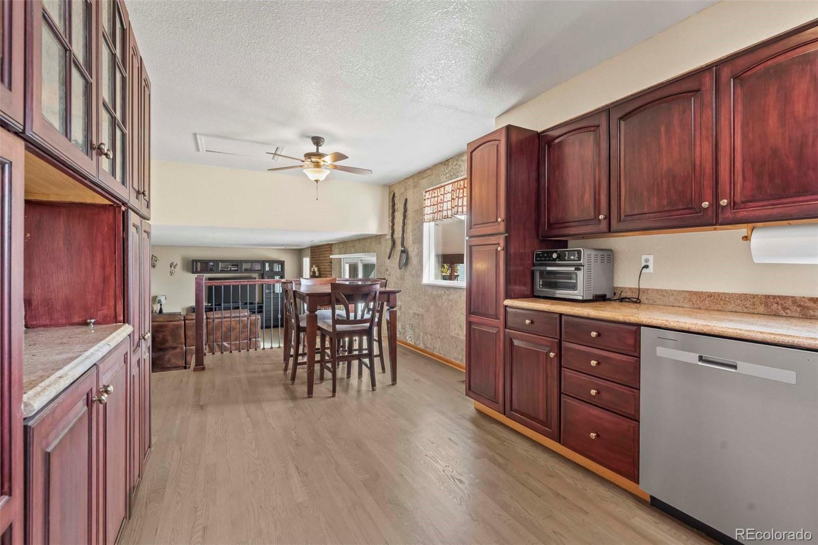 MLS Image #7 for 11523  albion court,thornton, Colorado