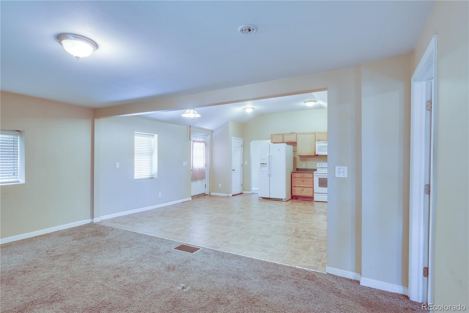 MLS Image #5 for 2883 s zuni street,denver, Colorado