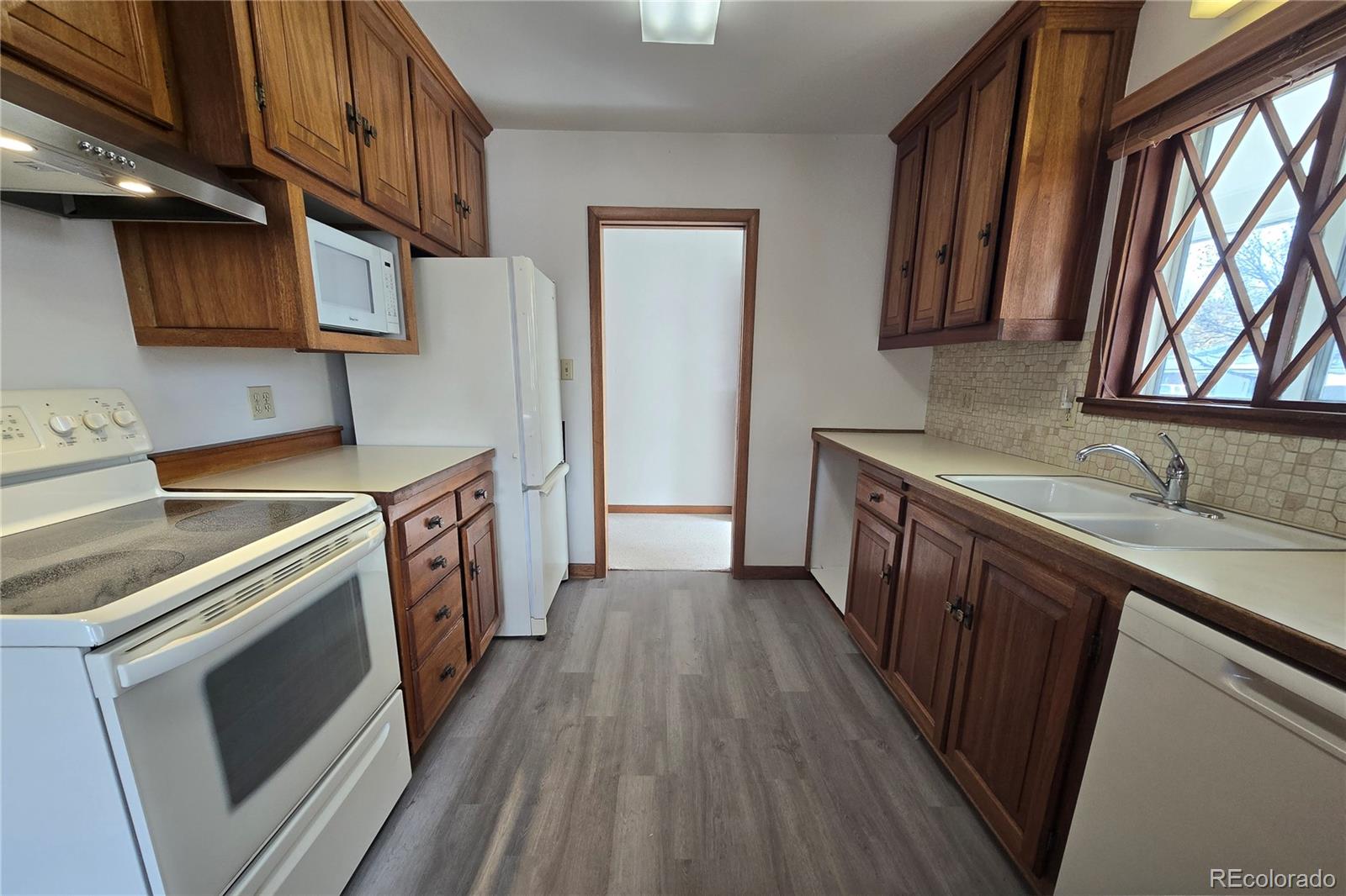 MLS Image #18 for 4881 s washington street,englewood, Colorado